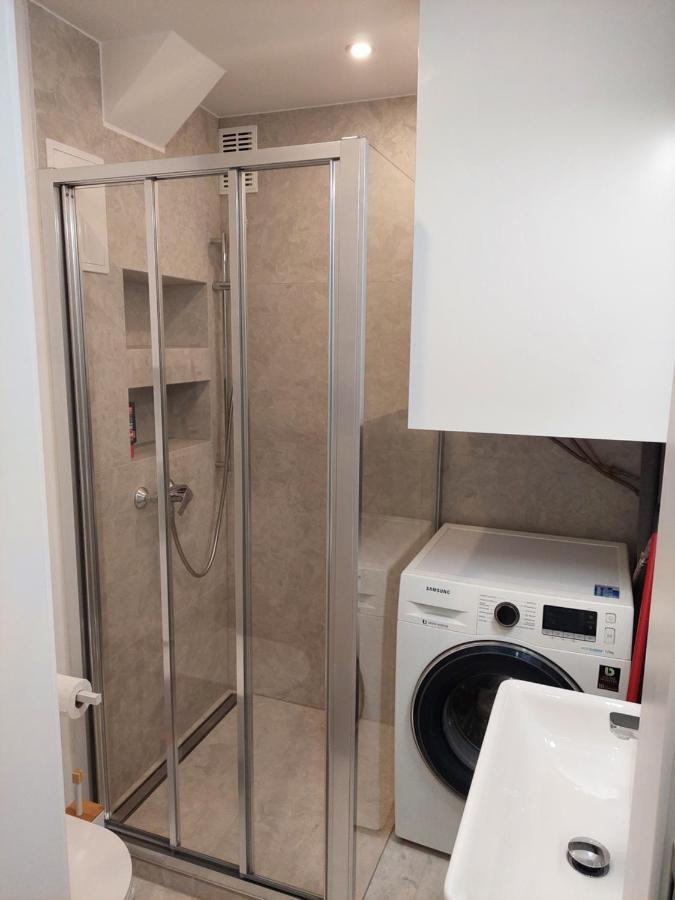 Virginroom Kielce Bagian luar foto